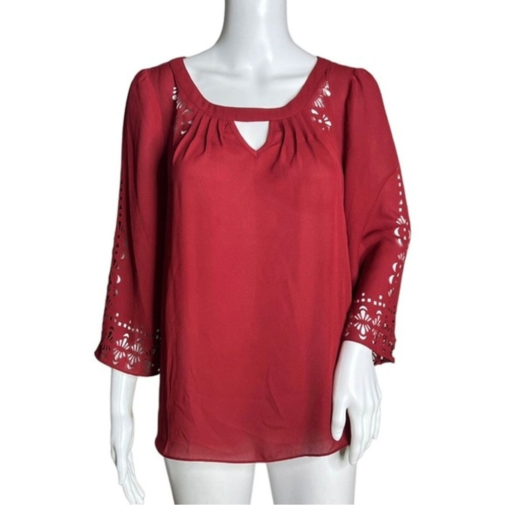 Anthropologie Maeve Shirt Womens 4‎ Teni Blouse Burgundy Red Laser Cutout Neck